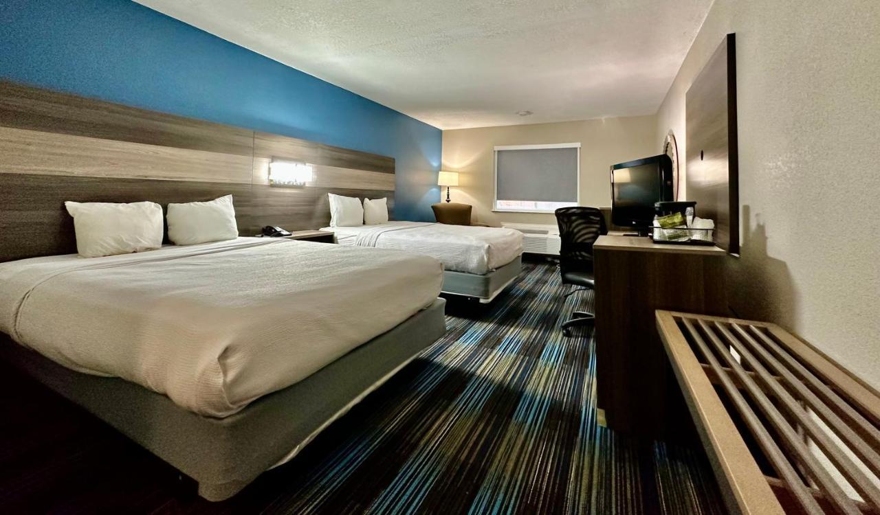 Baymont By Wyndham Kansas City Ku Medical Center Esterno foto
