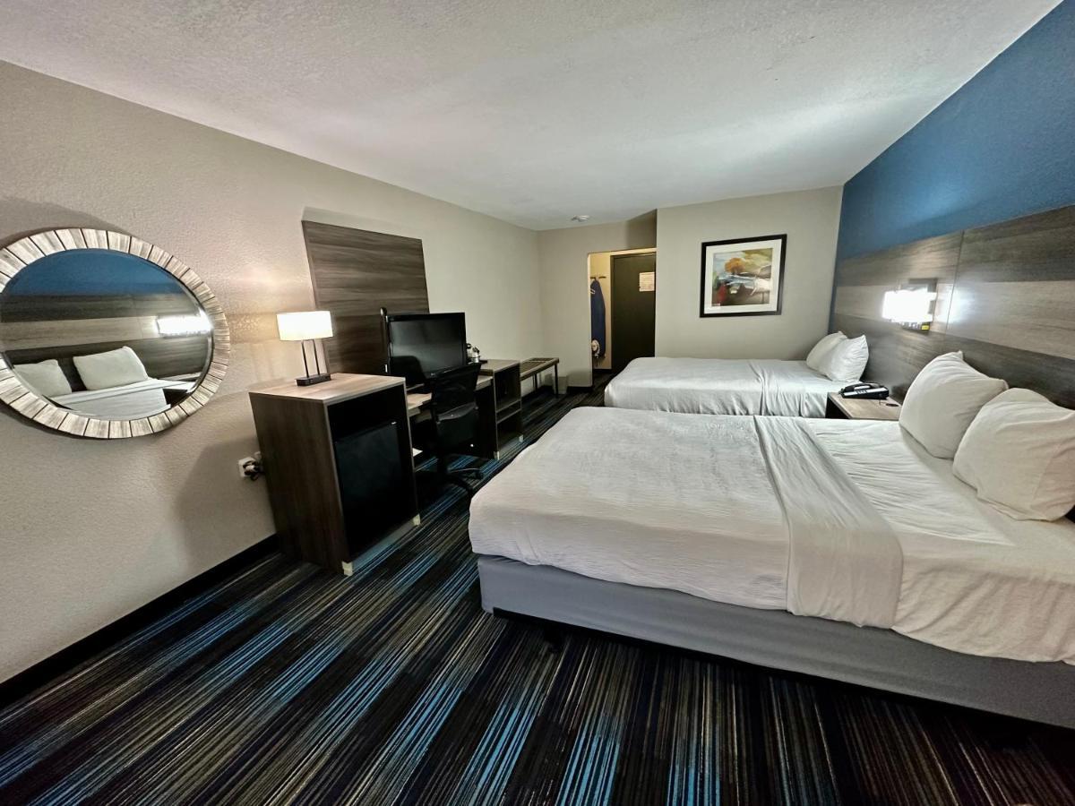 Baymont By Wyndham Kansas City Ku Medical Center Esterno foto